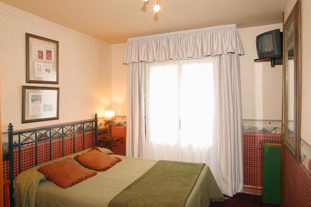 Hotel Avenida Real فِيافيثيوسّا الغرفة الصورة